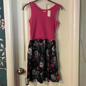 New with tag girls GAP dress